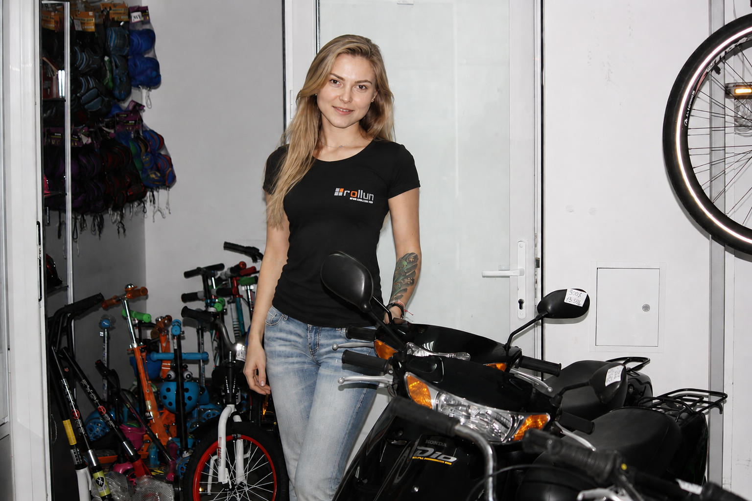Rollun team member in the shop